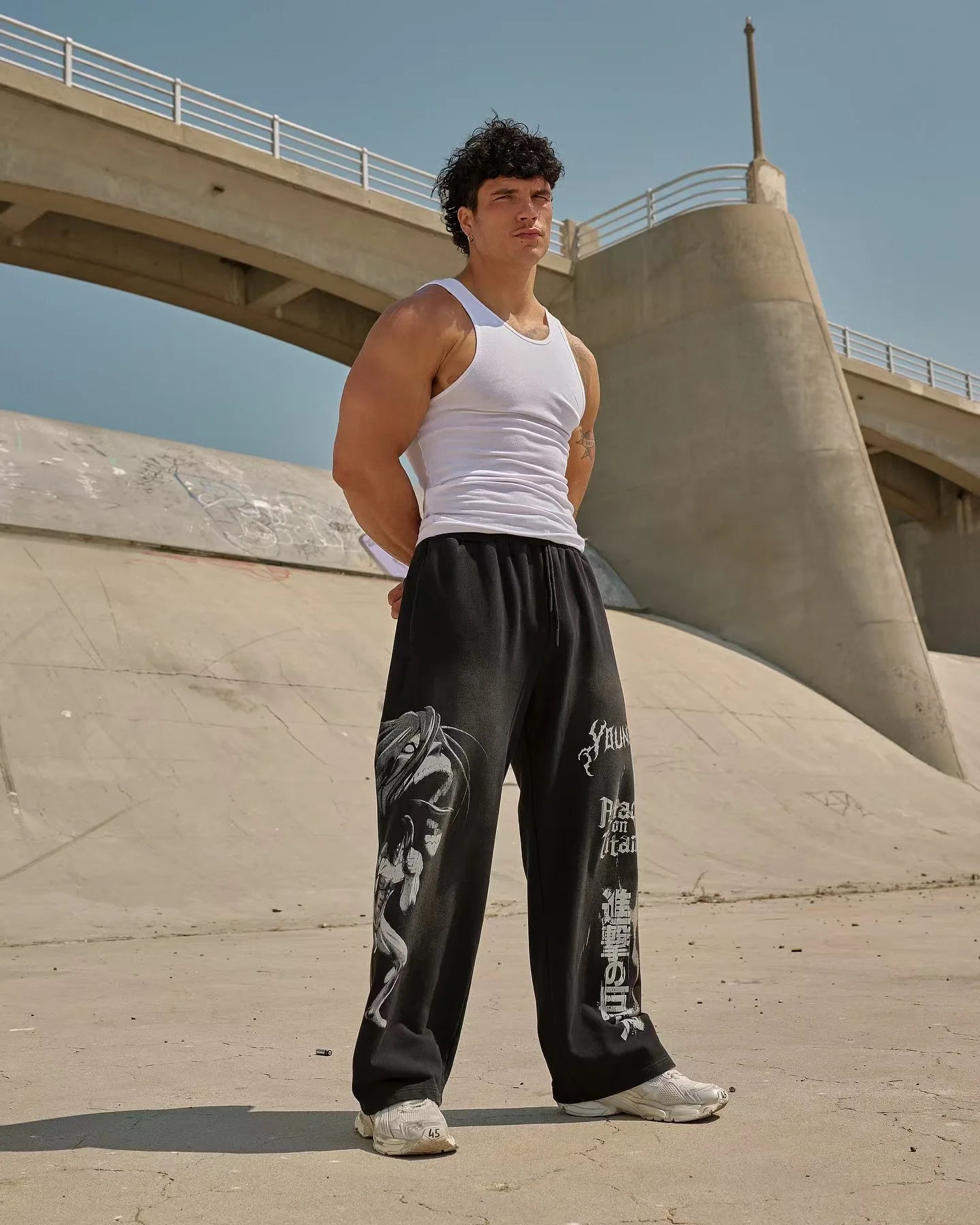 Pantalones deportivos de moda para jóvenes estadounidenses, colaboración con joggers de anime, estampado de rizo de algodón, pantalones casuales de pierna ancha,
